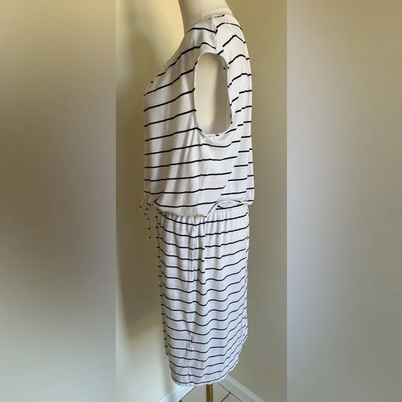 Banana Republic Cap Sleeve Striped Dress- Medium - Picture 5 of 10